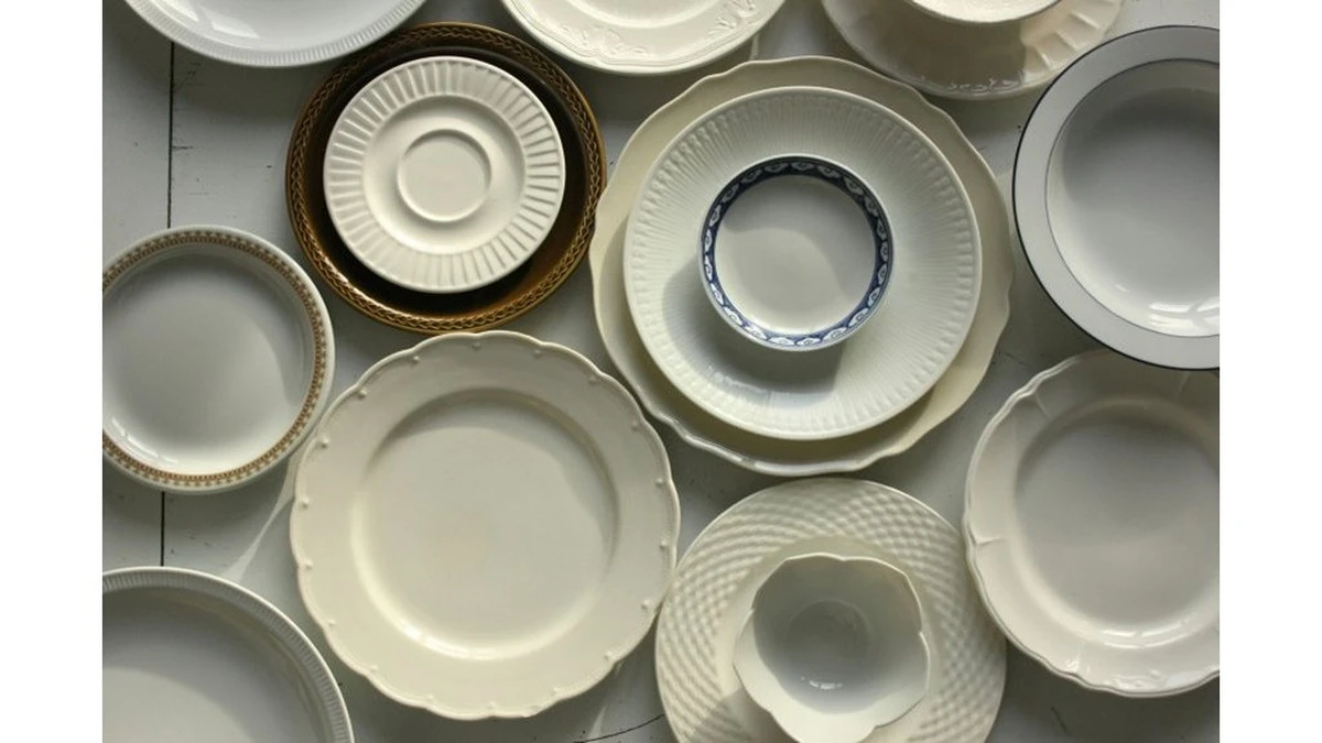 Por qué tiré 6 platos por culpa de mi tenedor — hasta que mi abuela me enseñó el truco del bicarbonato