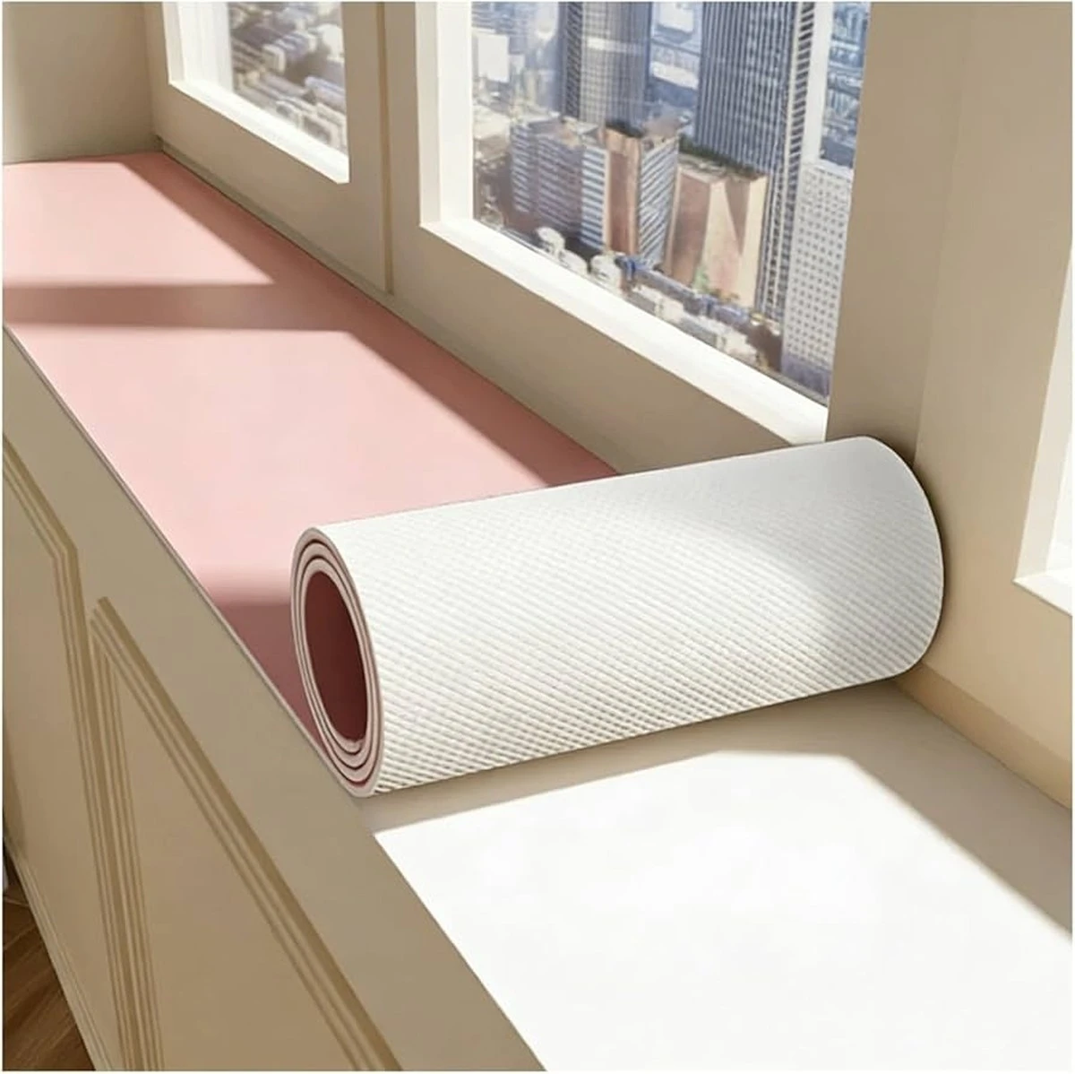 eltrucodemiabue-extra-1.webp El truco de mi abuela con un tapete de silicona en la ventana que tus plantas adorarán (y tu alféizar también) - image 1