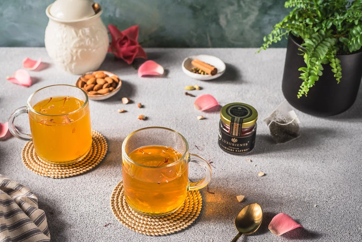 comounsorbodete-extra-1.webp Cómo un sorbo de té cambió mi rutina de sueño: El error que cometía a diario - image 1