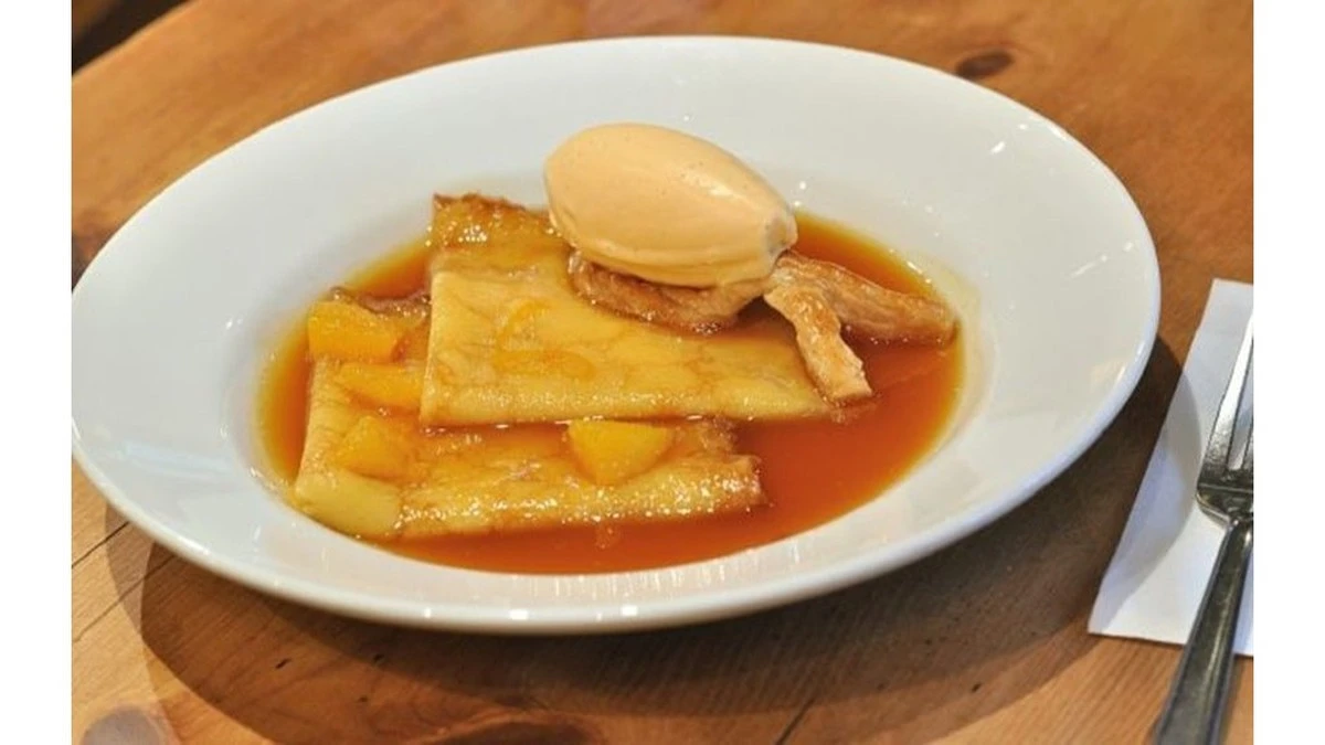 Crêpes Suzette para San Valentín: el toque francés que puedes crear en tu cocina