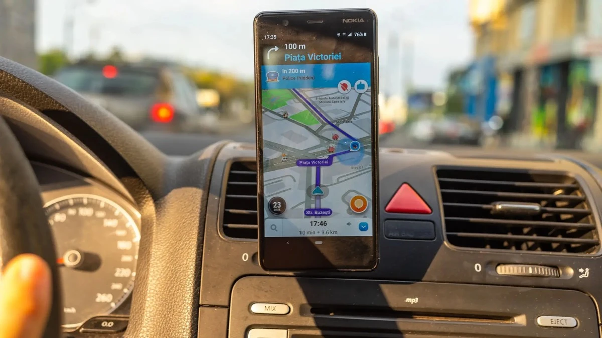 El truco oculto de Waze que te ahorrará horas (y dinero) en tus vacaciones