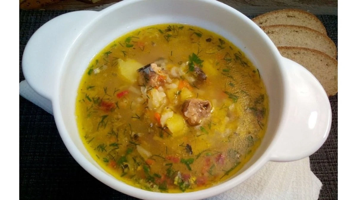 4 litros de sopa por menos de 4 euros: por qué mi familia llama a esta receta "el salvavidas"