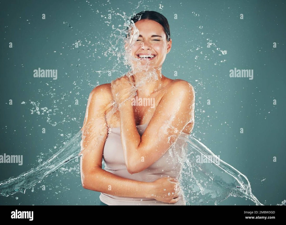 Las 5 zonas de tu cuerpo que SÍ necesitas lavar con jabón en la ducha (y por qué el resto solo necesita agua) - image 1