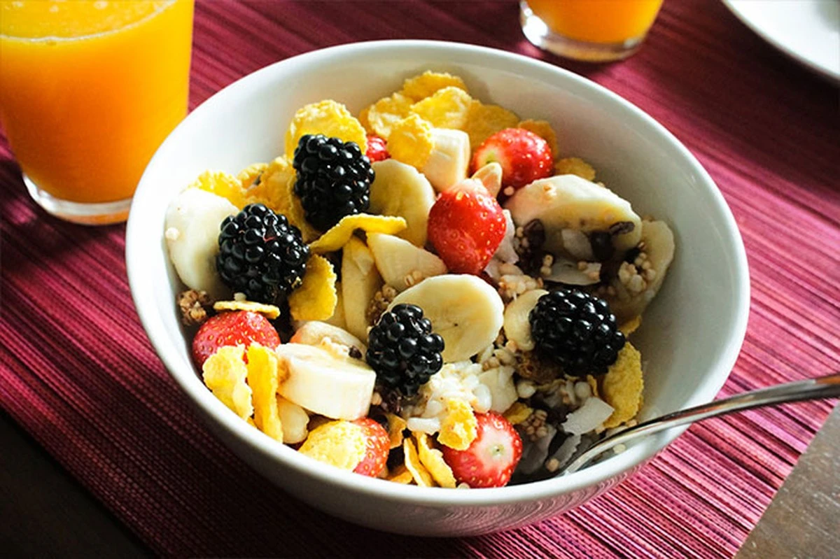 Por qué millones de personas cometen el error del desayuno que causa fatiga constante - image 1