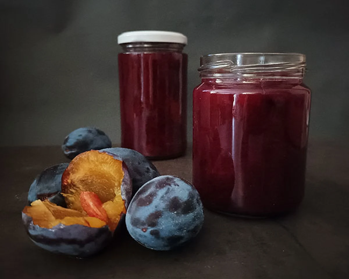 Por qué el año pasado guardé 27 frascos de mermelada de ciruela y no desperdicié ni una fruta - image 1