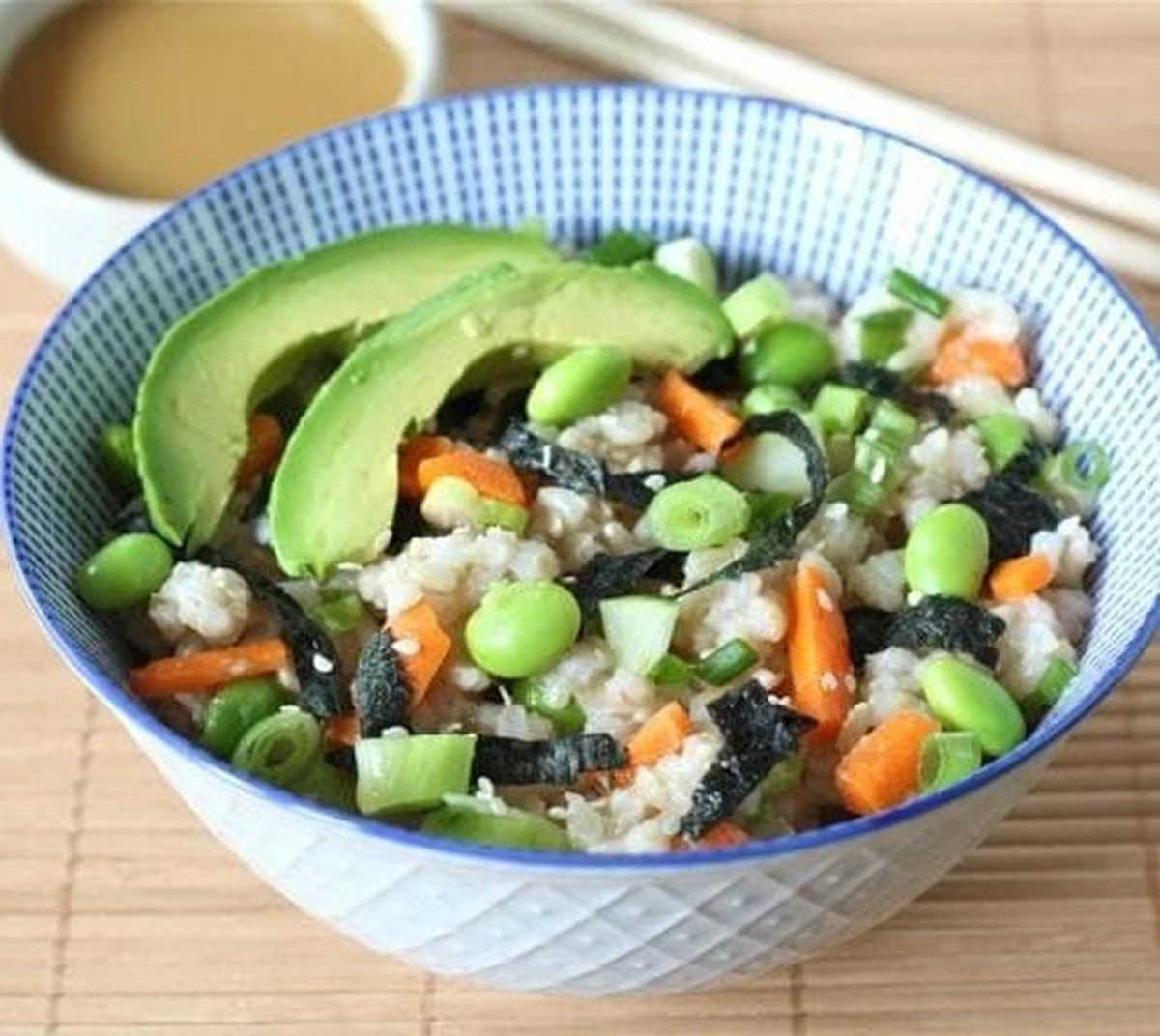 La ensalada ‘imposible’ que sabe a sushi y está lista en 5 minutos - image 1