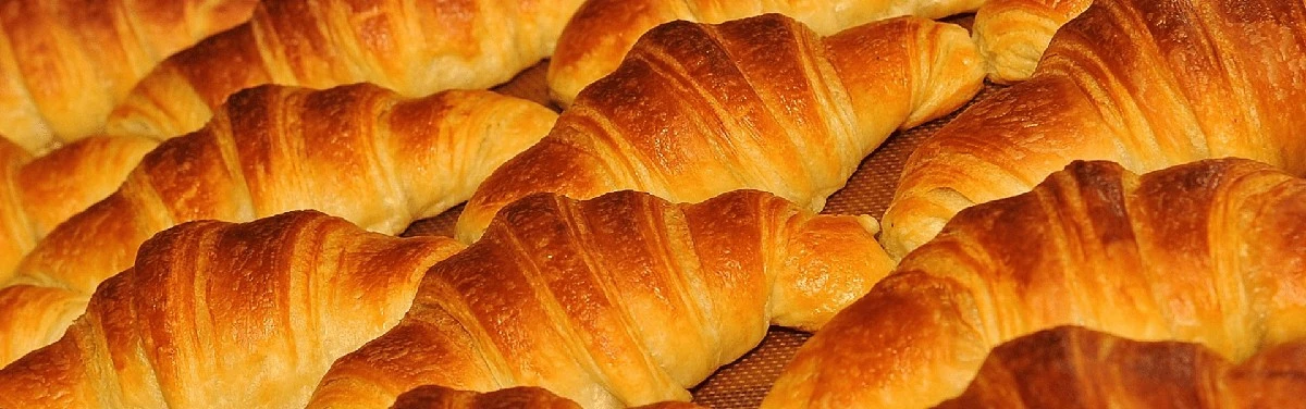 El bollo de hojaldre industrial: Un peligro silencioso para tu páncreas que supera al pan blanco - image 1