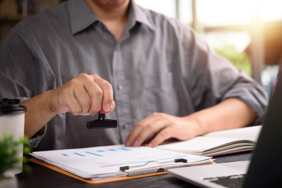 España: Aumento Salarial para Funcionarios en 2026 y su Impacto en las Pensiones