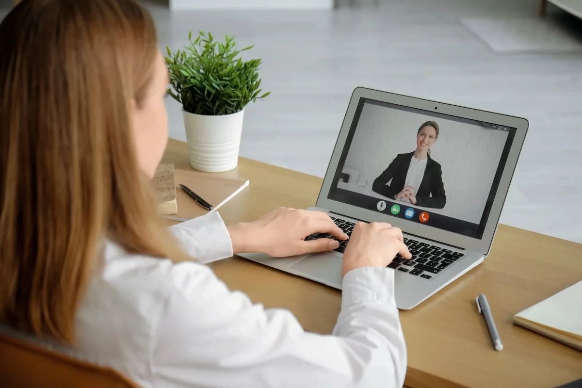 El Trabajo Público Busca Cientos de Talentos con Salarios Superiores a los 100.000 (Lo Que Nadie Te Dice)