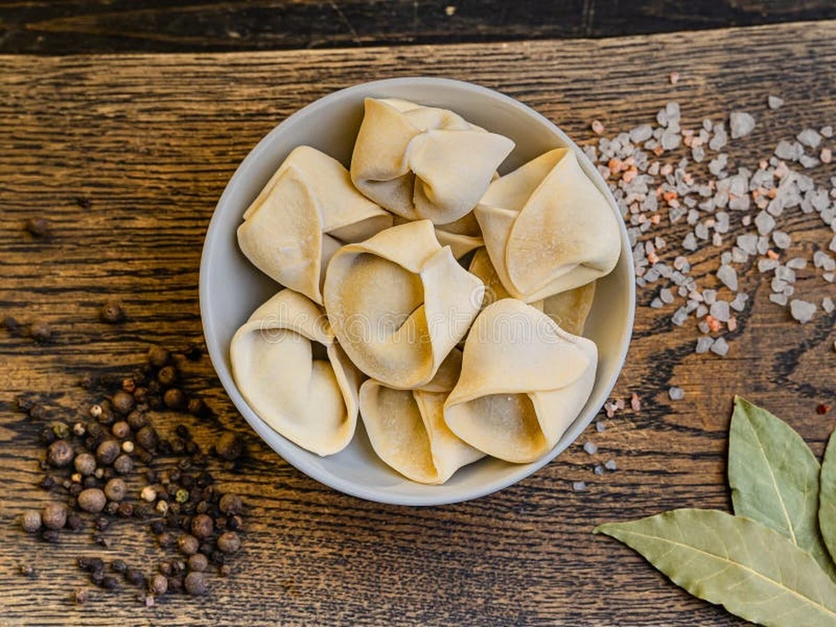 El bol con un ingrediente en mi ventana: este viejo truco cambió mi rutina - image 1