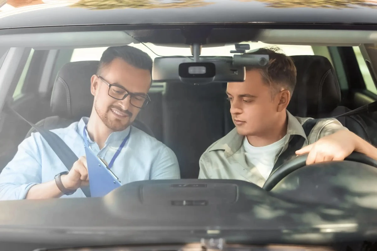 Novas perguntas na autoescola: o que os novos motoristas precisam saber para passar no exame