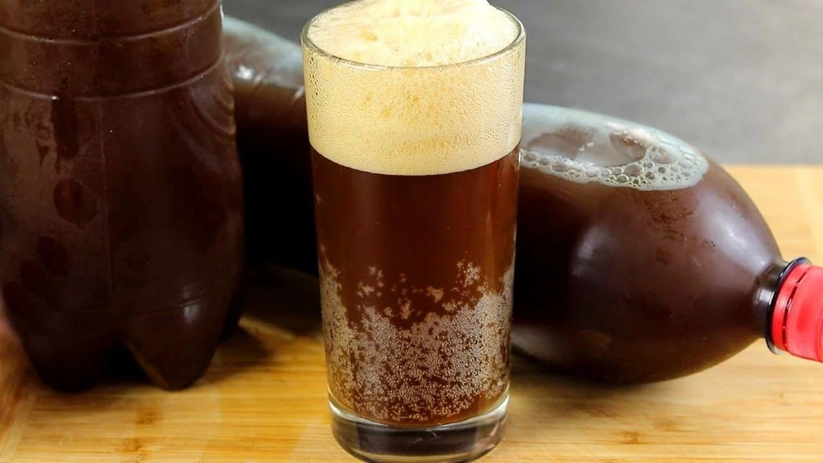 Por qué los expertos en repostería añaden achicoria al hacer kvass de centeno en casa