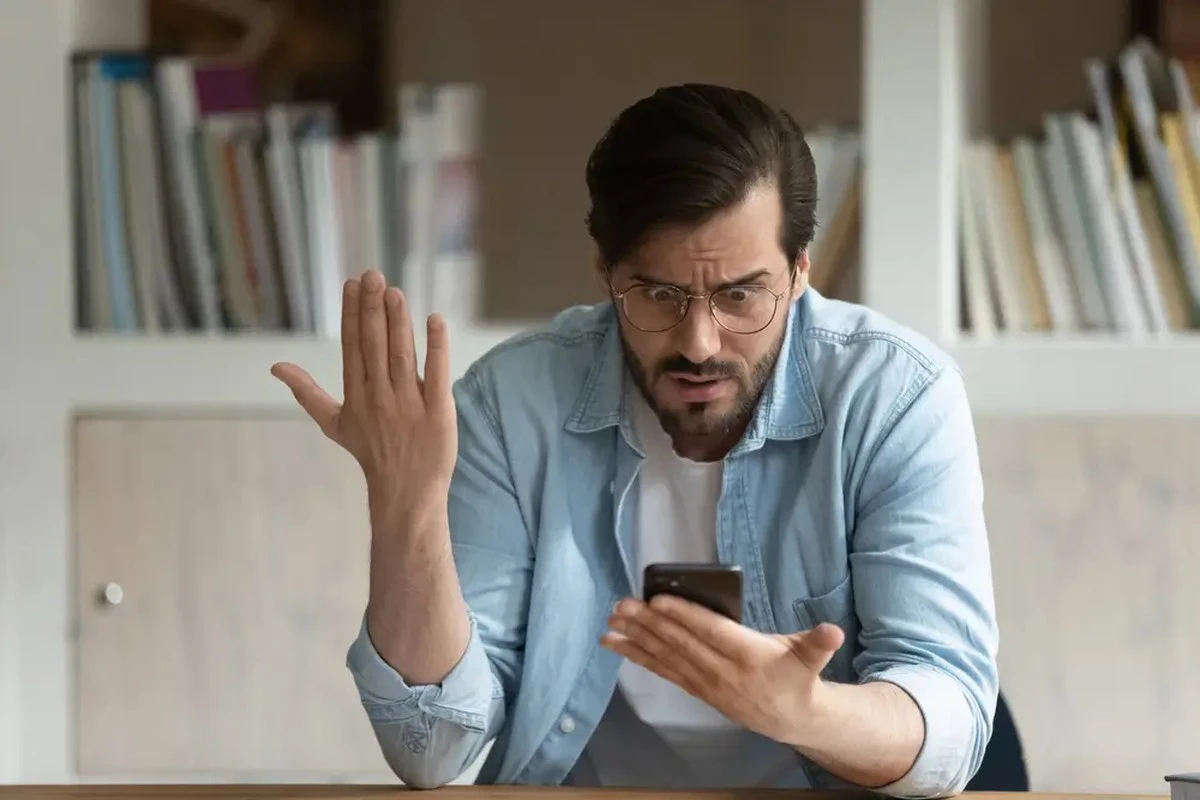 La burbuja verde en tu pantalla: Una señal de alerta de que te están espiando el móvil