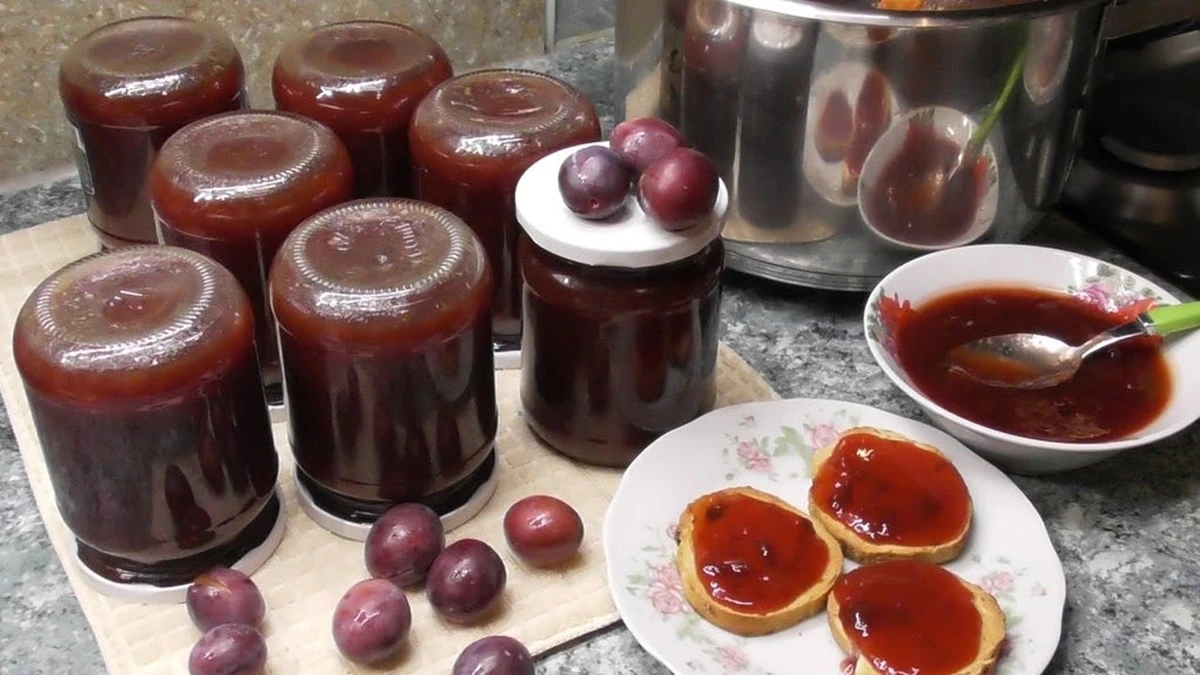 Por qué el año pasado guardé 27 frascos de mermelada de ciruela y no desperdicié ni una fruta