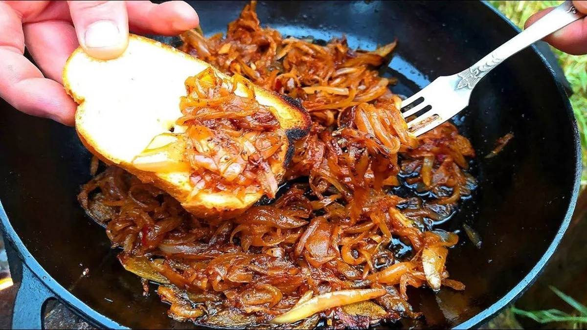 El secreto de los cebollas caramelizadas en 20 minutos: un ingrediente que lo cambia todo