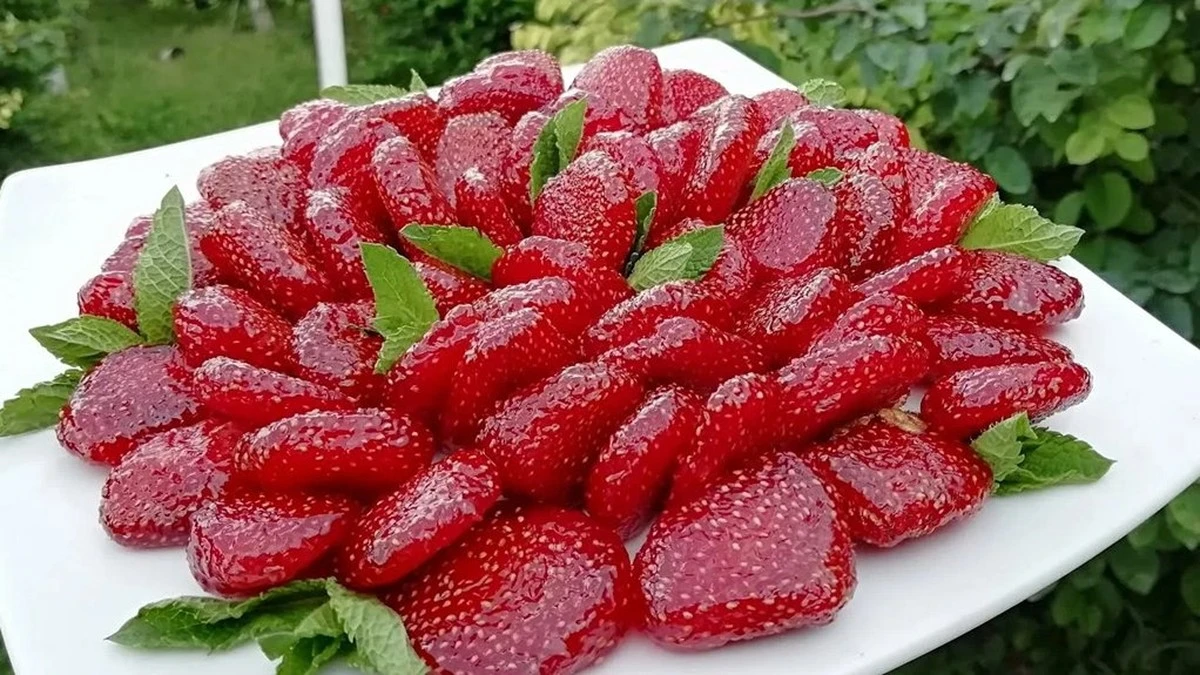 El truco de las fresas con caramelo que parece de pastelería