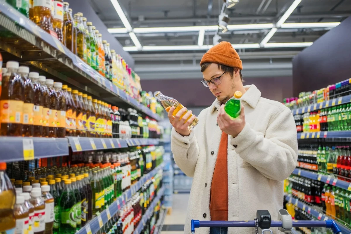 Refrescos 'light' sin azúcar: 3 impactos ocultos en tu salud que debes conocer ya