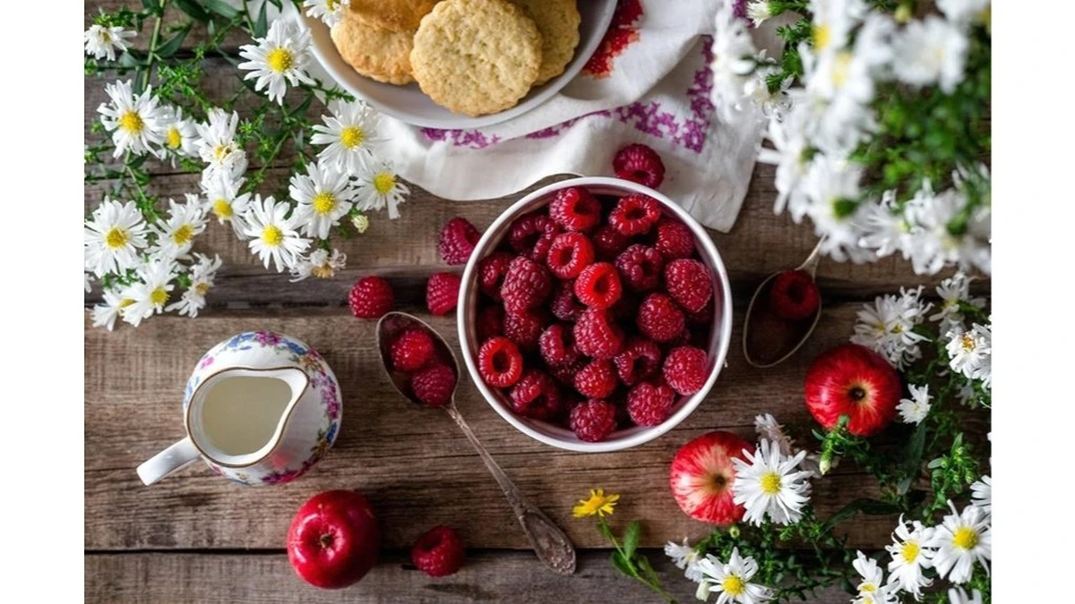 Tu vecina come avena para el desayuno, tú la conviertes en fertilizante: mis frambuesas nunca fueron tan dulces
