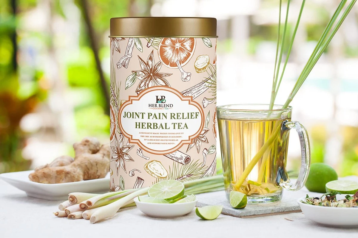 La vecina dejó de quejarse de sus rodillas después de probar esta sencilla infusión diaria - image 1