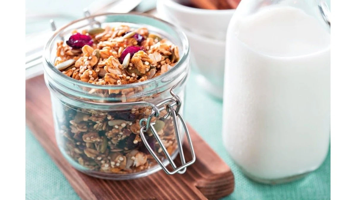 Este yogur con semillas de lino te dará energía para toda la mañana: el desayuno saludable en 5 minutos