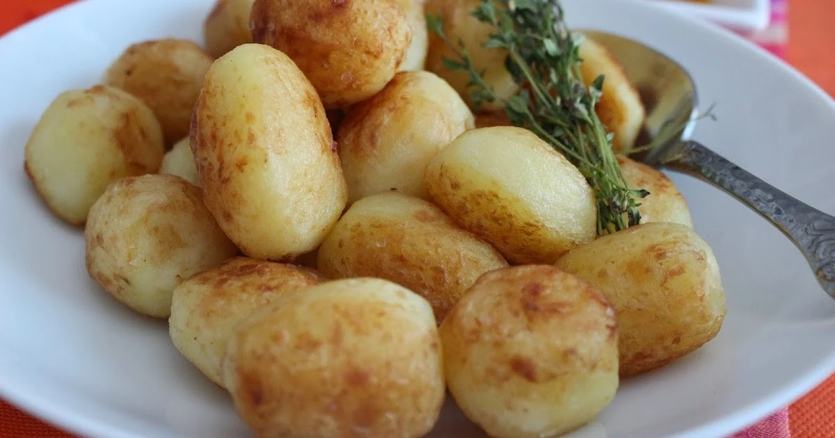 Por qué las anfitrionas expertas usan 1 litro de agua mineral 